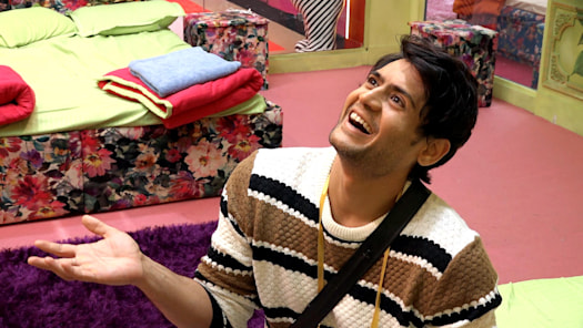 Watch BB Unseen Videos Online on Disney Hotstar