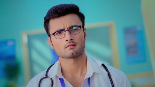 Ekhane Akash Neel Disney Hotstar
