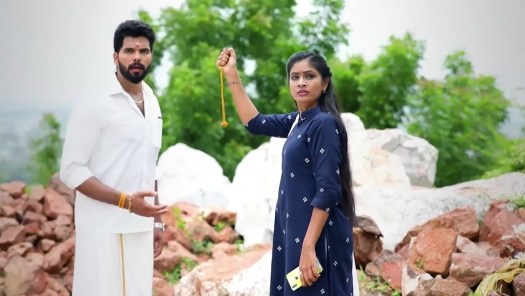 Sundari Neeyum Sundaran Naanum Disney Hotstar Sundari neeyum sundaran naanum features kalakka povathu yaaru fame vinoth babu (as velmurugan), actress tejaswini (as tamizharasi) and yesteryear actr. sundari neeyum sundaran naanum