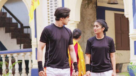 O Wcybt Qq0p9m Why can't we accept sirat and kartik lovestory? https www hotstar com in tv yeh rishta 586