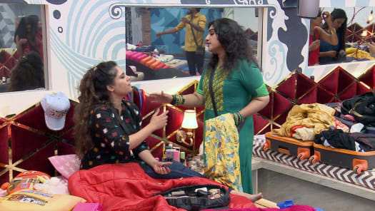 Bigg Boss Serial Full Episodes Watch Bigg Boss Tv Show Latest Episode On Disney Hotstar
