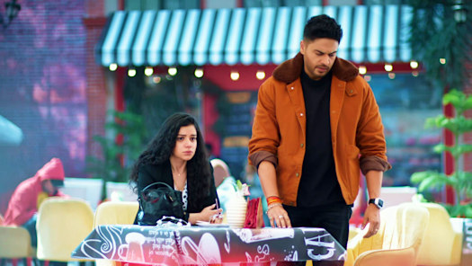 Watch hotsell anupama online