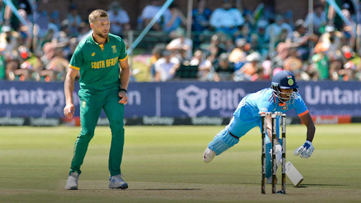 Watch cricket live on hotstar store
