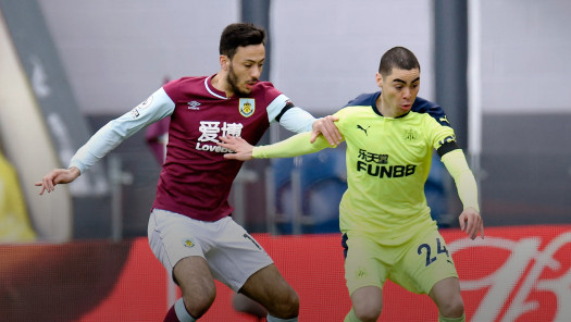 Mgr6k8spq 8cm It doesn't matter where you are, our football streams are available worldwide. https www hotstar com in sports football tournament premier league 850