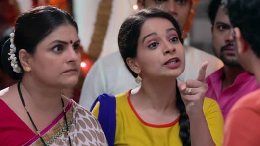 Molkareen Bai Mothi Tichee Sawali Disney Hotstar
