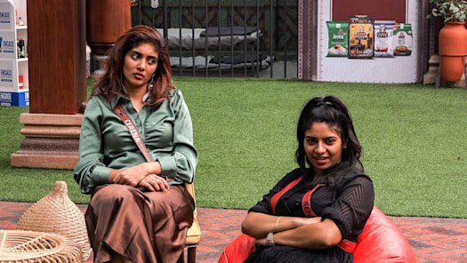 Bigg boss hindi deals watch online in hotstar