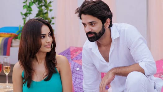Tanhaiyan web series episode 1 watch online store