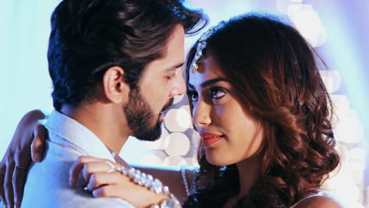 Tanhaiyan episode 1 online free sale