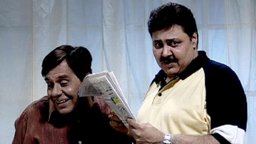 Sarabhai Vs Sarabhai Disney Hotstar Sarabhai vs sarabhai season 2 team watching cricket. sarabhai vs sarabhai disney hotstar