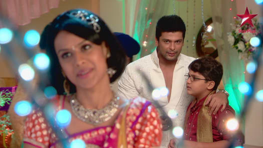 Watch Ek Hazaaron Mein Meri Behna Hai Season 5 Full Episodes On Disney Hotstar See more of ek hazaro me meri behna hai on facebook. watch ek hazaaron mein meri behna hai