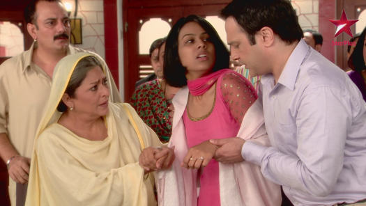 Watch Ek Hazaaron Mein Meri Behna Hai Season 5 Full Episodes On Disney Hotstar A new entry, neeraj malviya of ram milayi jodi fame, will play the role of harshad, a fun loving guy who enters as the. watch ek hazaaron mein meri behna hai