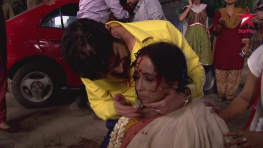 Yeh hai mohabbatein sales serial episode 1