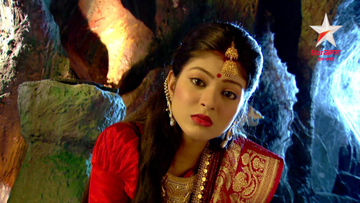 Watch Kiranmala Season 12 Full Episodes on Hotstar