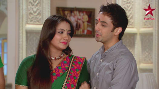 Watch Yeh Rishta Kya Kehlata Hai Season 34 Full Episodes On Hotstar The singhanias visit the goenka house with naira's marriage proposal. yeh rishta kya kehlata hai season 34