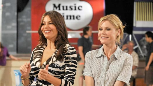 Watch modern family deals season 2