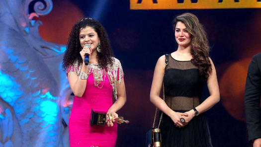 Star Screen Awards Full Episode Watch Star Screen Awards Tv Show Online On Hotstar Gb Watch star screen awards 2020 complete event ranveer, shahid, deepika, sara #starscreenawards company: star screen awards full episode watch