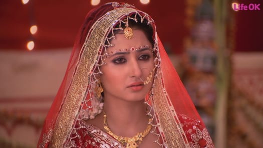 Gustakh Dil Disney Hotstar Gustakh dil is an indian television soap opera, which premiered on 5 august 2013. gustakh dil disney hotstar