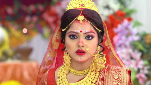 Ardhangini Disney Hotstar This serial is made under the production of paritosh painter. ardhangini disney hotstar