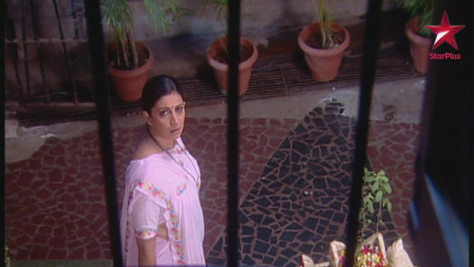 Watch Kyunki Saas Bhi Kabhi Bahu Thi Season 25 Full Episodes On Disney Hotstar Goo.gl/bp7rp5 smriti irani not ready to take up kyunki saas bhi kabhi bahu thi's season 2. watch kyunki saas bhi kabhi bahu thi