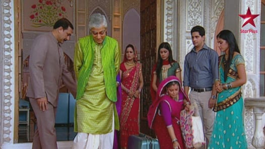 Watch Yeh Rishta Kya Kehlata Hai Season 7 Full Episodes On Hotstar Imlie 27th january 2021 full episode 65 video. watch yeh rishta kya kehlata hai season