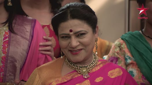 Watch Yeh Hai Mohabbatein Season 17 Full Episodes On Disney Hotstar Watch yeh hai mohabbatein tv serial full episode in hd quality on hotstar us. watch yeh hai mohabbatein season 17