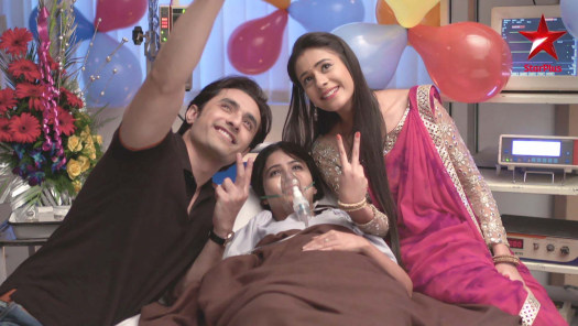 Watch Tere Sheher Mein Season 10 Full Episodes On Hotstar Free download and streaming tere sheher mein serial on your mobile phone or pc/desktop. hotstar