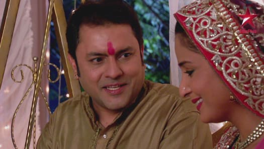 Watch Yeh Rishta Kya Kehlata Hai Season 14 Full Episodes On Hotstar Ye hai mohabbatein on star plus: watch yeh rishta kya kehlata hai season