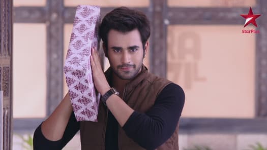 Phir bhi na maane badtameez dil episode 1 watch online store
