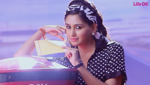 Dream girl shop disney+ hotstar