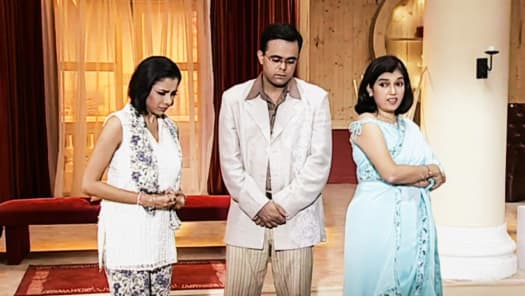 Sarabhai Vs Sarabhai Disney Hotstar They are portrayed as a typical family in the class of elite socialites of mumbai.the family consists of indravadan sarabhai and his wife maya, who live in an apartment with their younger son rosesh.