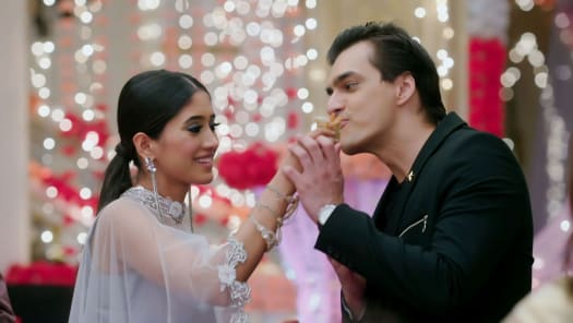 Yeh rishta kya kehlata hai season 64 episode 14 shop