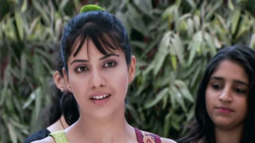 Watch Suvreen Guggal Season 1 Full Episodes on Hotstar