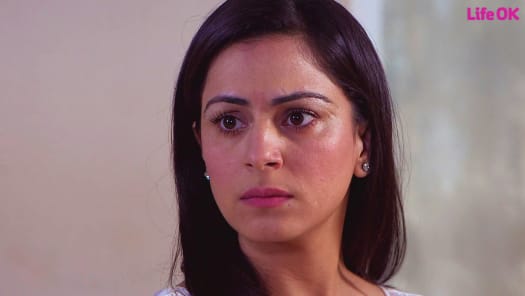 Watch Dream Girl Season 3 Full Episodes on Hotstar