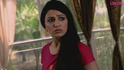 Watch Parasparam Season 14 Full Episodes on Disney Hotstar