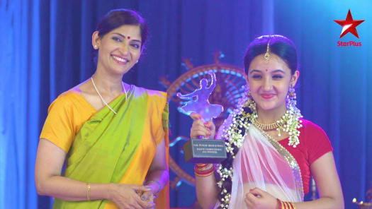Watch Yeh Rishta Kya Kehlata Hai Season 46 Full Episodes On Disney Hotstar Watch the full episode, online only on hotstar. yeh rishta kya kehlata hai season 46