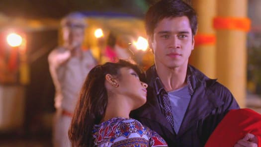 Watch Nagarjun Ek Yoddha Season 2 Full Episodes On Hotstar On the second day of the kyoto trip, hachiman runs into yumiko miura at a convenience store and learns that hina had rejected every one of her romantic. watch nagarjun ek yoddha season 2 full