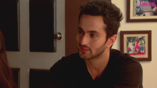 Watch Gustakh Dil Season 14 Full Episodes On Disney Hotstar In the romantic and heartbreaking serial arij fatima and affan waheed are playing leading roles. gustakh dil season 14 full episodes