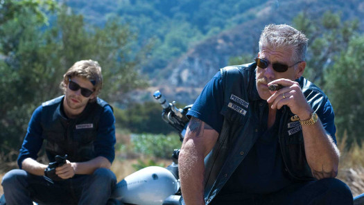 Sons of anarchy season 2 streaming shop