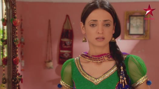 Watch Iss Pyar Ko Kya Naam Doon All Latest Episodes On Hotstar It's the first time in the history of indian television that the fans have forced the producers to shut down the serial on a happy note after the lead actor walked out of the to be very frank,i have less interest in watching tv serials.but iss pyaar ko kaya naam doon? watch iss pyar ko kya naam doon all