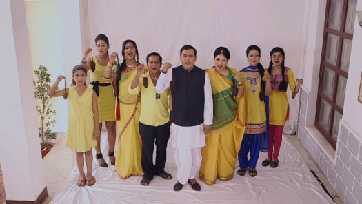 Har Shaakh Pe Ullu Baithaa Hai Full Episode Watch Har Shaakh Pe Ullu Baithaa Hai Tv Show Online On Hotstar Gb Charmsukh (sex education) (2020) season 1 ullu originals. hotstar