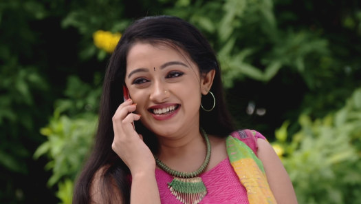 Agni Sakshi Disney Hotstar Karthika deepam serial actress srilatha in real. agni sakshi disney hotstar