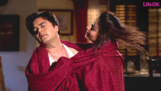 May I Come In Madam Full Episode Watch May I Come In Madam Tv Show Online On Hotstar Us Real age of may i come in madam actors including sandeep anand, sapna sikarwar, neha pendse, shoma rathod, deepesh bhan, anup upadhyay, and. may i come in madam full episode watch