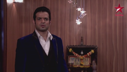 Watch Yeh Hai Mohabbatein Season 10 Full Episodes on Hotstar