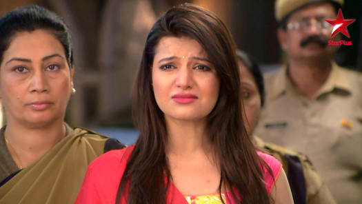 Watch Yeh Hai Mohabbatein Season 24 Full Episodes on Disney Hotstar
