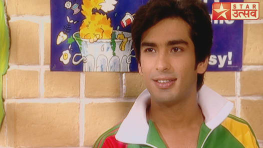 Hum tum full clearance movie watch online hotstar