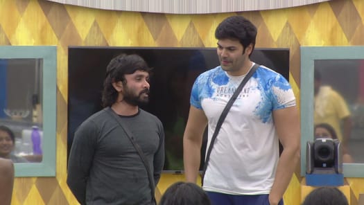 Watch bigg boss season clearance 1 in tamil hotstar