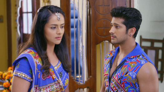 Watch Ikyawann Season 1 Full Episodes On Disney Hotstar Star plus serial ikyawann 30th may 2018 written episode, ikyawan written update today's (30.05.2018) ikyawann episode starts with leela commands the family to insult parikhs. watch ikyawann season 1 full episodes