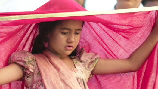 Watch kulfi kumar bajewala online online