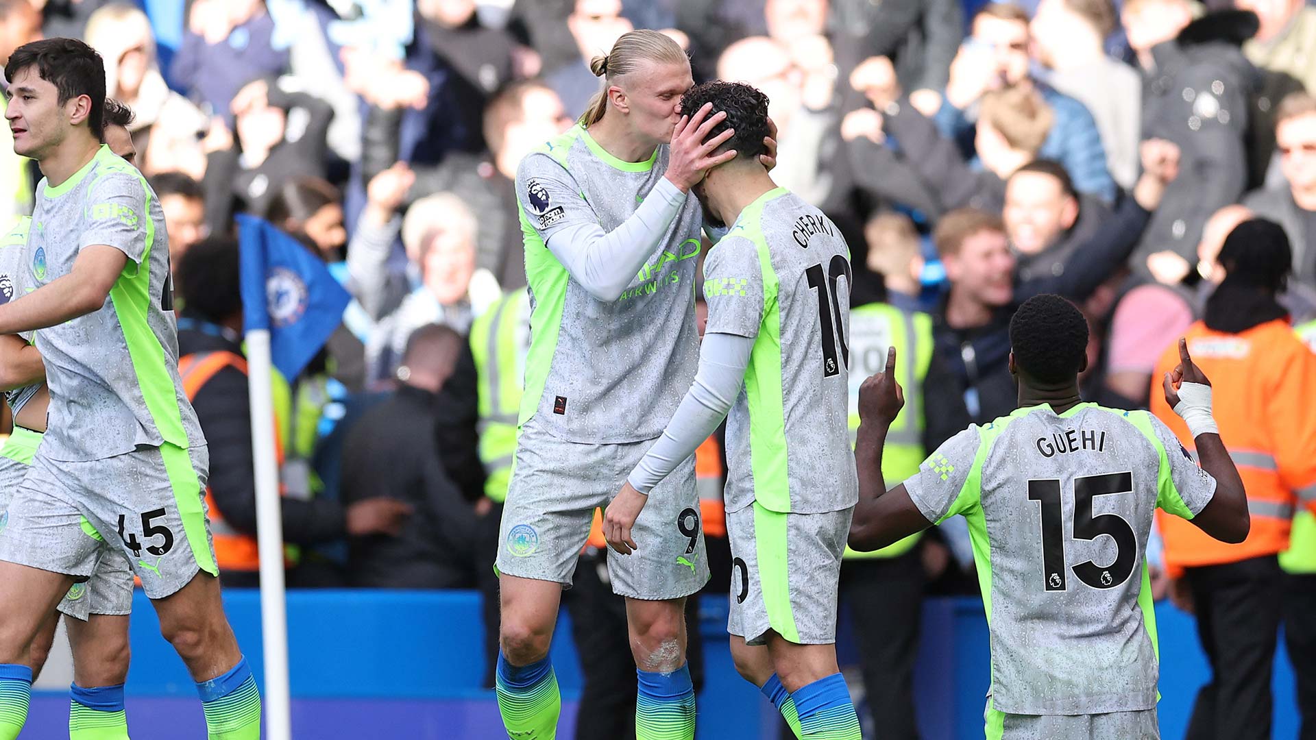 Watch Chelsea 0-3 Manchester City video