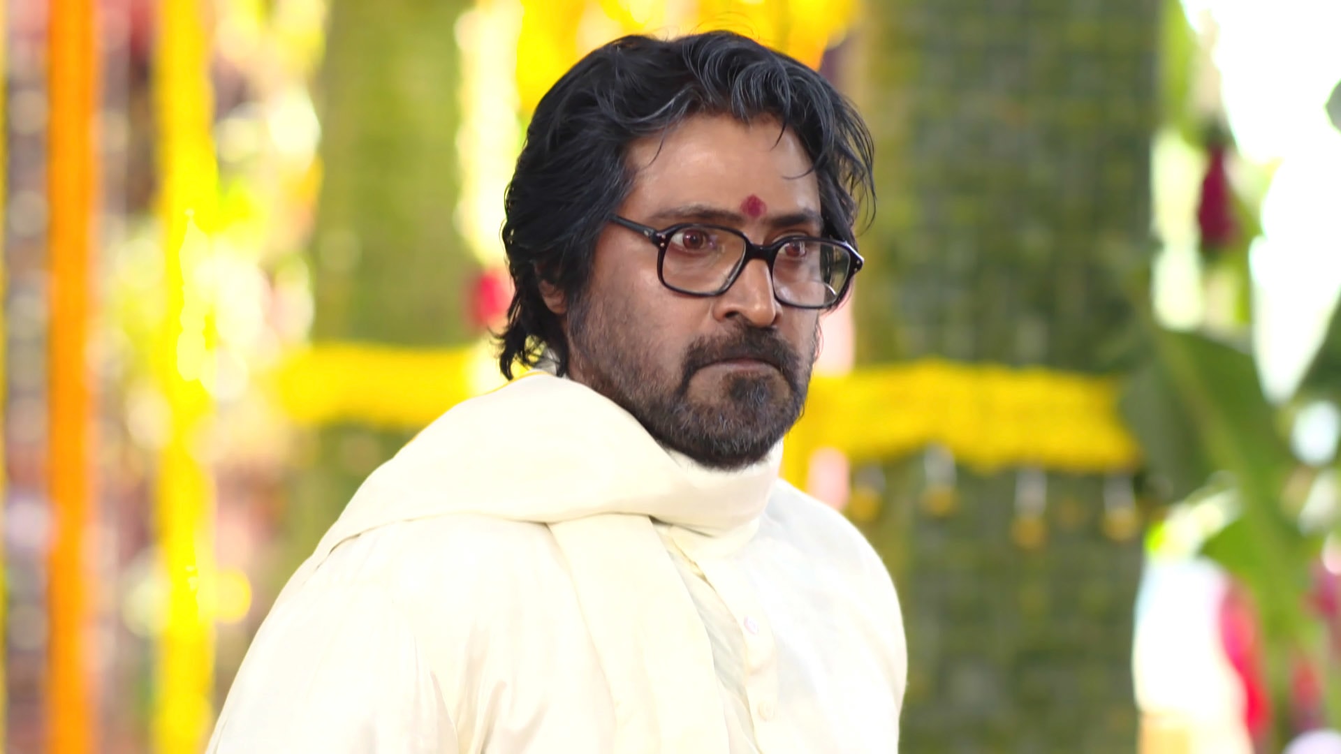 Watch Guppedantha Manasu S1 Episode 21 on JioHotstar